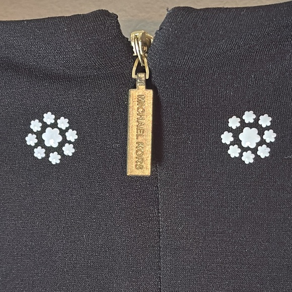 Michael Kors Women's Floral Mini Flounce Cap Sleeve Sheath Dress Black Medium - Picture 7 of 7